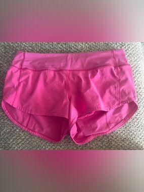 Lululemon Speed Up Shorts 2.5” Low Rise Size 6 Pink